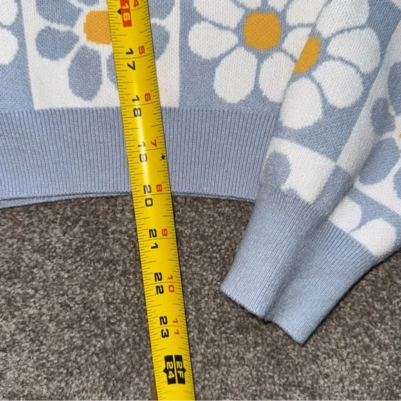 Justify Blue and Yellow Floral Grid Pattern Women's Cardigan Sweater Large - Picture 9 of 9